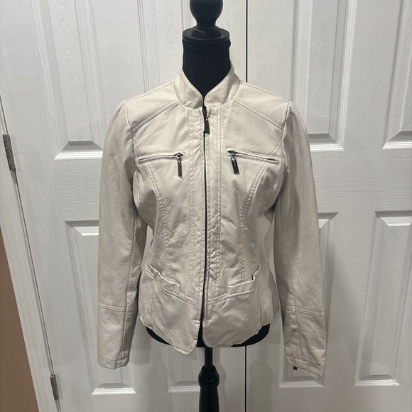 JOUJOU VINTAGE FAUX CREAM LEATHER MOTO JACKET SIZE M